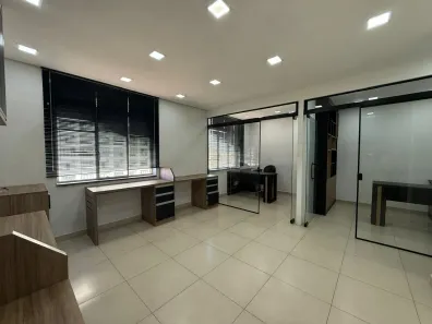 Sala Comercial com 1 Quarto para alugar, 40m² no Centro, São Paulo