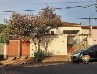 Casa com 3 Quartos à venda, 132m² no Jardim Santa Lúcia, Araraquara
