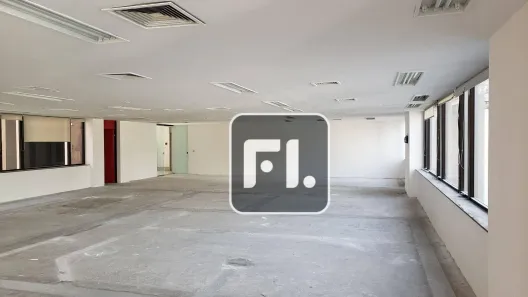 Sala Comercial para alugar, 244m² no Vila Olímpia, São Paulo