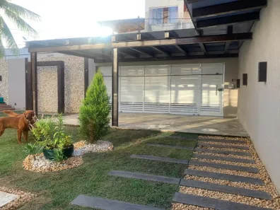 Casa com 4 Quartos à venda, 320m² no Piatã, Salvador