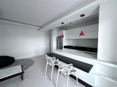 Apartamento com 1 Quarto à venda, 46m² no Bom Retiro, Joinville