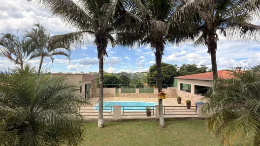 Fazenda/Sítio com 3 Quartos à venda, 410m² no Parque Agrinco, Guararema
