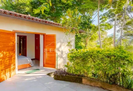 Casa de Condomínio com 2 Quartos para venda ou aluguel, 80m² no Itaipava, Petrópolis