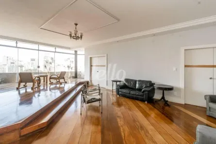 Apartamento com 4 Quartos para alugar, 400m² no República, São Paulo