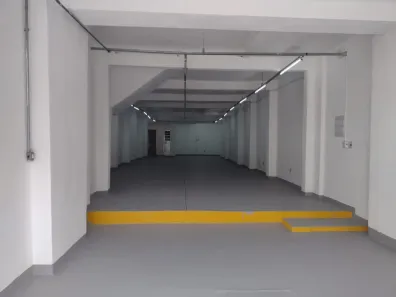 Ponto Comercial para alugar, 125m² no Liberdade, São Paulo