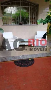 Casa com 3 Quartos à venda, 134m² no Realengo, Rio de Janeiro