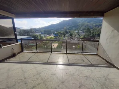Cobertura com 4 Quartos à venda, 500m² no Duarte Silveira, Petrópolis
