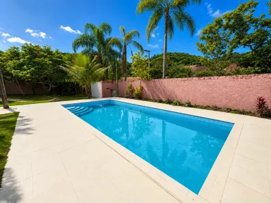Fazenda/Sítio com 3 Quartos à venda, 330m² no Jardim Itapema, Guararema