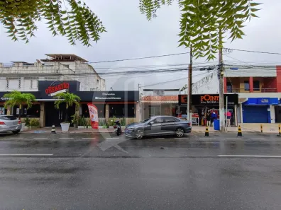 Galpão/Depósito/Armazém à venda, 210m² no Farolândia, Aracaju