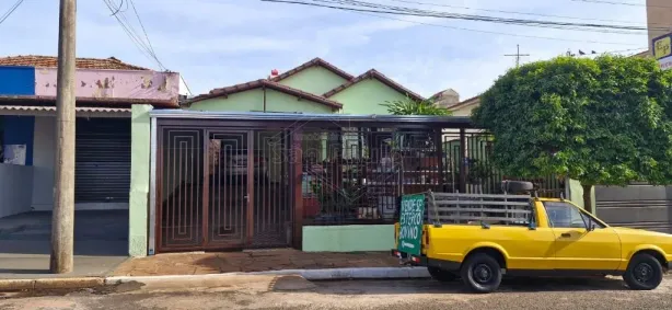 Casa com 2 Quartos à venda, 176m² no Vila Xavier (Vila Xavier), Araraquara