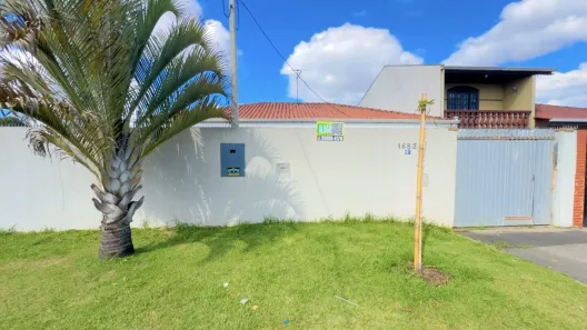 Casa com 2 Quartos para alugar, 89m² no Boqueirão, Curitiba
