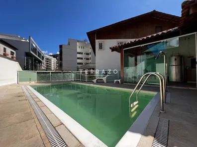 Casa com 4 Quartos à venda, 300m² no Várzea, Teresópolis