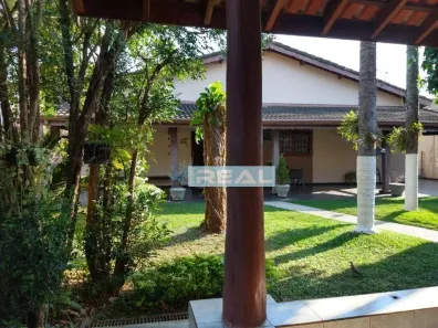 Fazenda/Sítio com 3 Quartos para alugar, 372m² no Morumbi, Paulínia