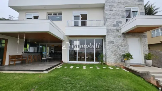 Casa de Condomínio com 4 Quartos à venda, 281m² no Jardim Indaiá, Embu das Artes