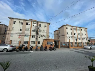 Apartamento com 2 Quartos para alugar, 53m² no Barreiros, São José