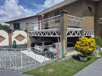 Casa com 5 Quartos à venda, 378m² no Parque Manibura, Fortaleza