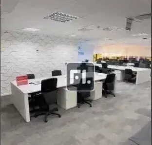 Sala Comercial para alugar, 540m² no Green Valley Alphaville, Barueri