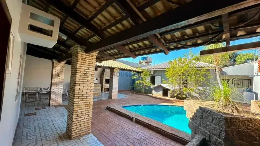 Casa de Condomínio com 4 Quartos à venda, 181m² no Jardim Califórnia, Cuiabá