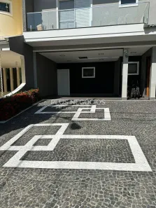 Sobrado com 3 Quartos para alugar, 270m² no Aparecidinha, Sorocaba