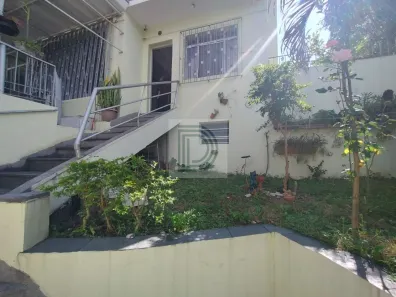 Sobrado com 4 Quartos à venda, 300m² no Jardim Bonfiglioli, São Paulo