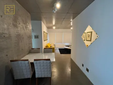Apartamento com 2 Quartos à venda, 70m² no Centro, Campinas