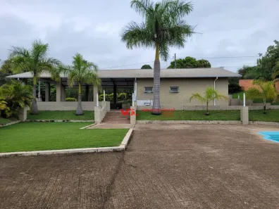 Fazenda/Sítio com 2 Quartos à venda, 244m² no Colinas de Indaiatuba, Indaiatuba