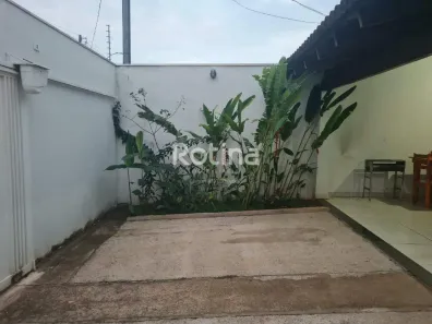 Casa com 3 Quartos à venda, 112m² no Granada, Uberlândia