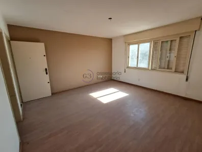 Apartamento com 2 Quartos para venda ou aluguel, 75m² no Centro, Pelotas