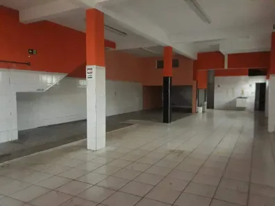 Ponto Comercial à venda, 240m² no Taboão, Diadema