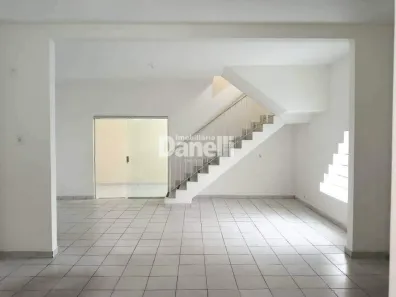 Prédio Comercial para alugar, 395m² no Centro, Taubaté
