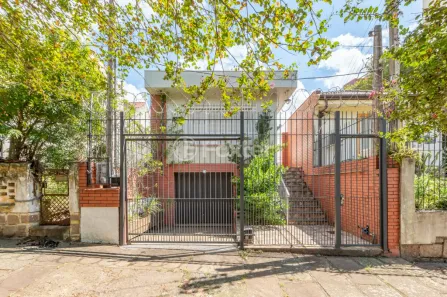 Casa com 3 Quartos à venda, 169m² no Petrópolis, Porto Alegre