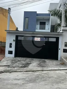 Sobrado com 3 Quartos à venda, 128m² no Laranjeiras, Caieiras