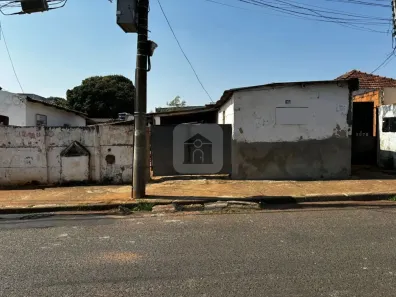 Lote/Terreno à venda, 344m² no Marta Helena, Uberlândia
