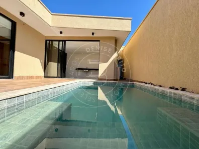 Casa de Condomínio com 3 Quartos à venda, 140m² no Jardins Barcelona, Senador Canedo