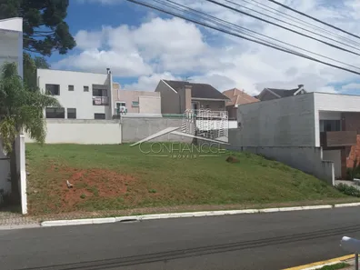 Lote/Terreno à venda, 200m² no Orleans, Curitiba