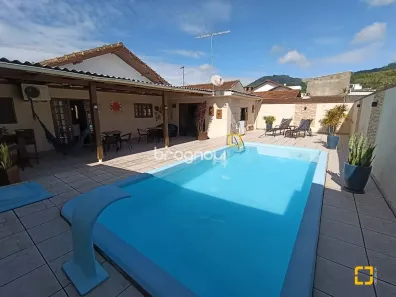 Casa com 2 Quartos à venda, 90m² no Universitário, Biguaçu