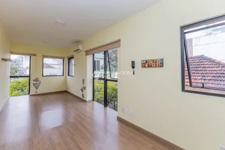Sala Comercial para alugar, 27m² no Floresta, Porto Alegre
