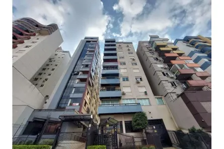 Apartamento com 2 Quartos para alugar, 88m² no Petrópolis, Passo Fundo