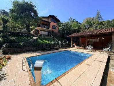 Casa com 4 Quartos à venda, 212m² no Parque do Imbui, Teresópolis