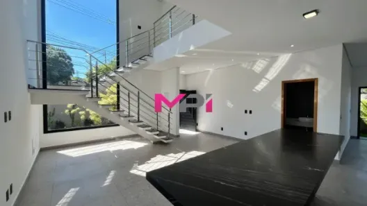Sobrado com 3 Quartos à venda, 230m² no Jardim Quintas das Videiras, Jundiaí
