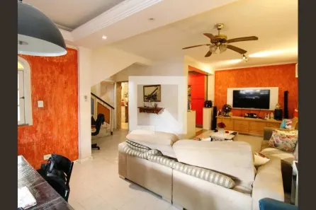 Casa com 2 Quartos à venda, 300m² no Jardim Modelo, São Paulo