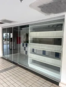 Ponto Comercial para alugar, 68m² no Asa Norte, Brasília