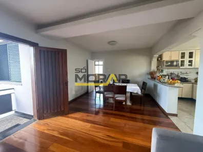 Casa com 3 Quartos à venda, 500m² no Caiçaras, Belo Horizonte