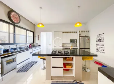Casa de Condomínio com 5 Quartos à venda, 352m² no Condomínio Residencial Jaguary, São José dos Campos