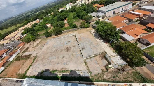 Lote/Terreno à venda, 10000m² no Jardim Santa Izabel, Hortolândia