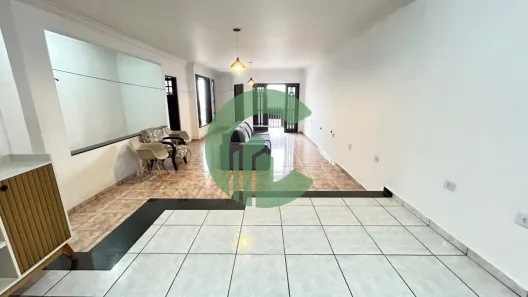 Sobrado com 3 Quartos à venda, 307m² no Parque das Nações, Santo André