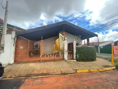 Casa com 3 Quartos à venda, 242m² no Jardim Brasil, Bauru
