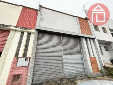 Galpão/Depósito/Armazém para alugar, 200m² no Vila Santa Cristina, Bragança Paulista