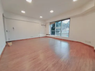 Sala Comercial para alugar, 35m² no Boa Vista, Porto Alegre