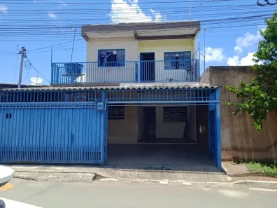 Sobrado com 4 Quartos à venda, 112m² no Samambaia Norte, Brasília
